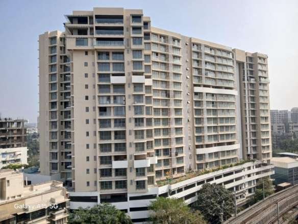3 Bhk In Naman Habitat